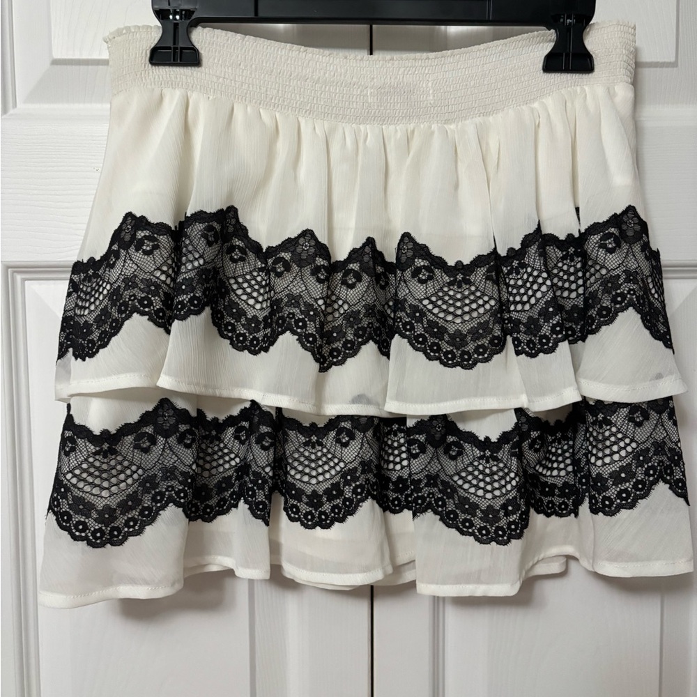 Candie's White and Black Lace Mini Skirt